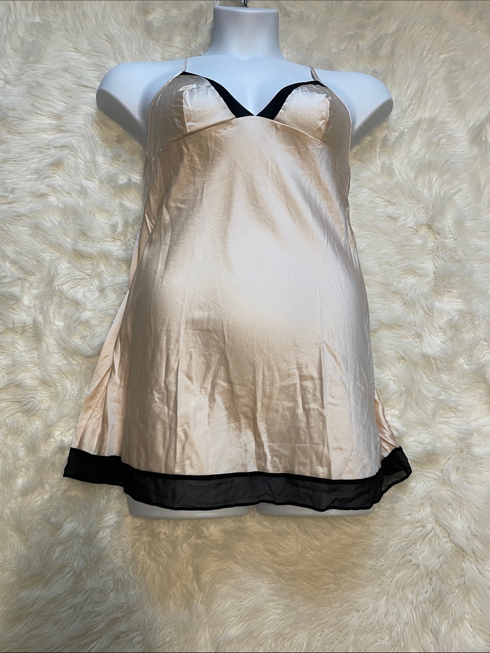Victoria's Secret Shell Pink Silk Slip with black mesh trim & Gift Box Large